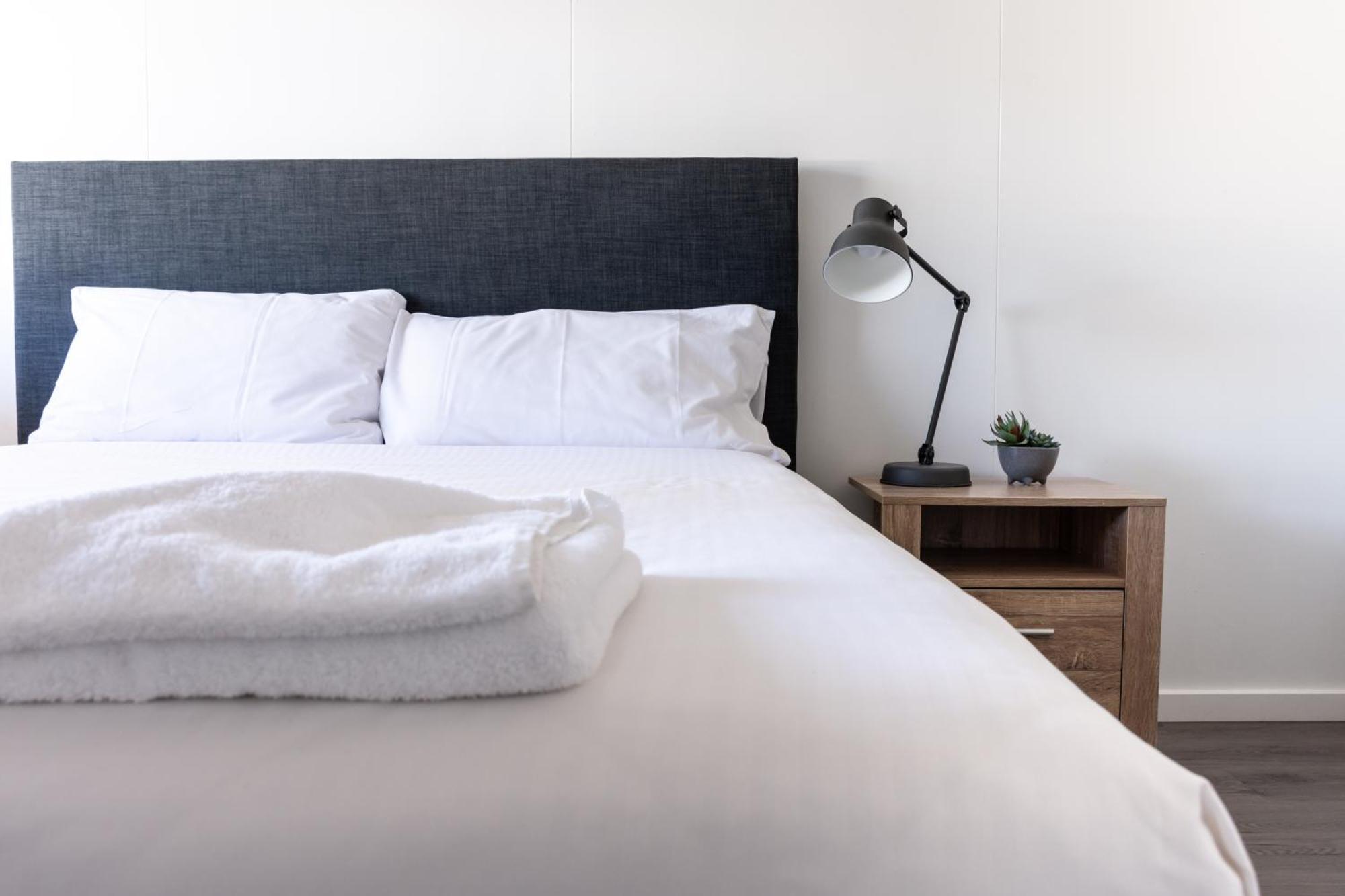 Motel On Becker Tintinara Екстер'єр фото