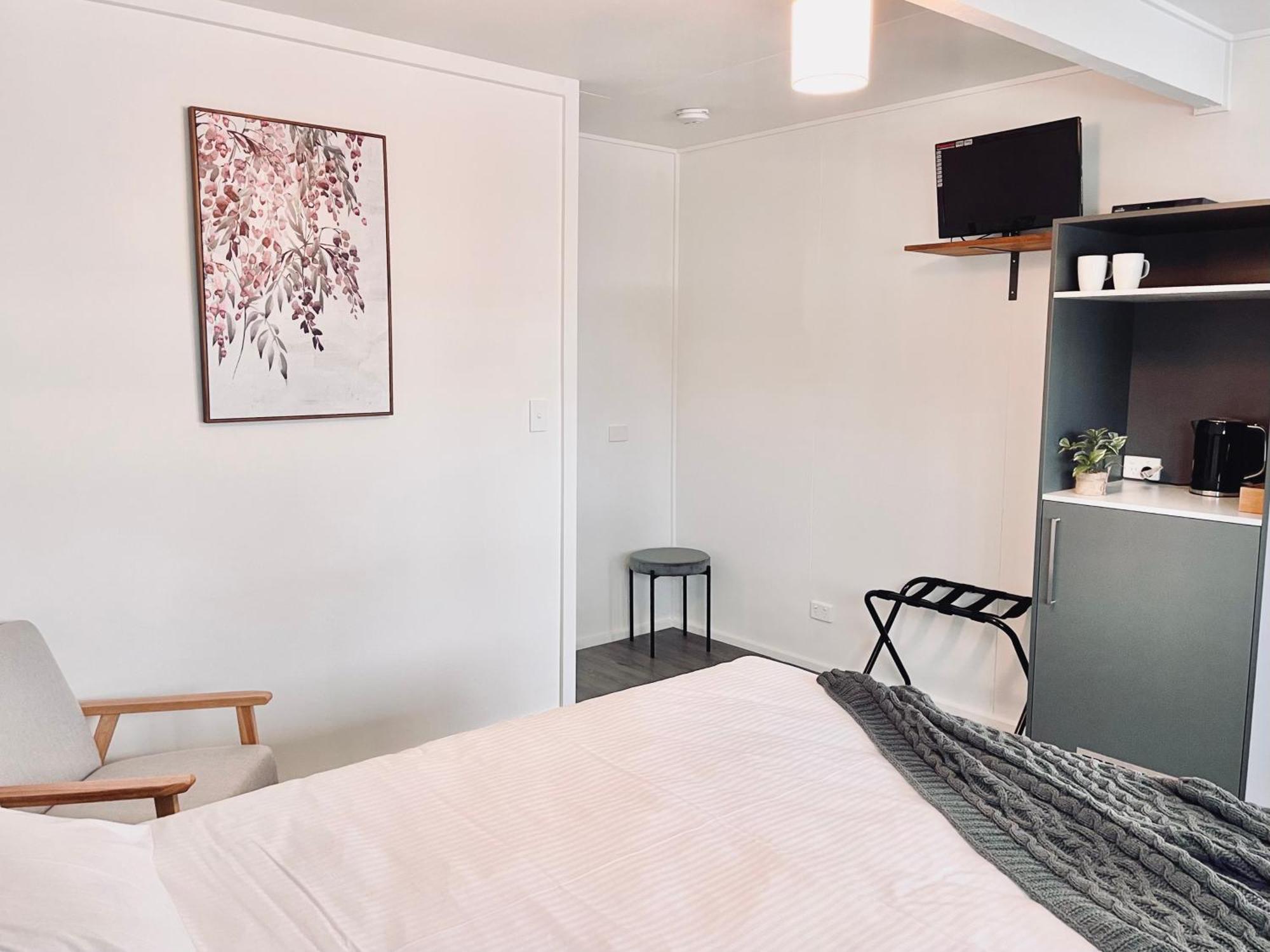 Motel On Becker Tintinara Екстер'єр фото