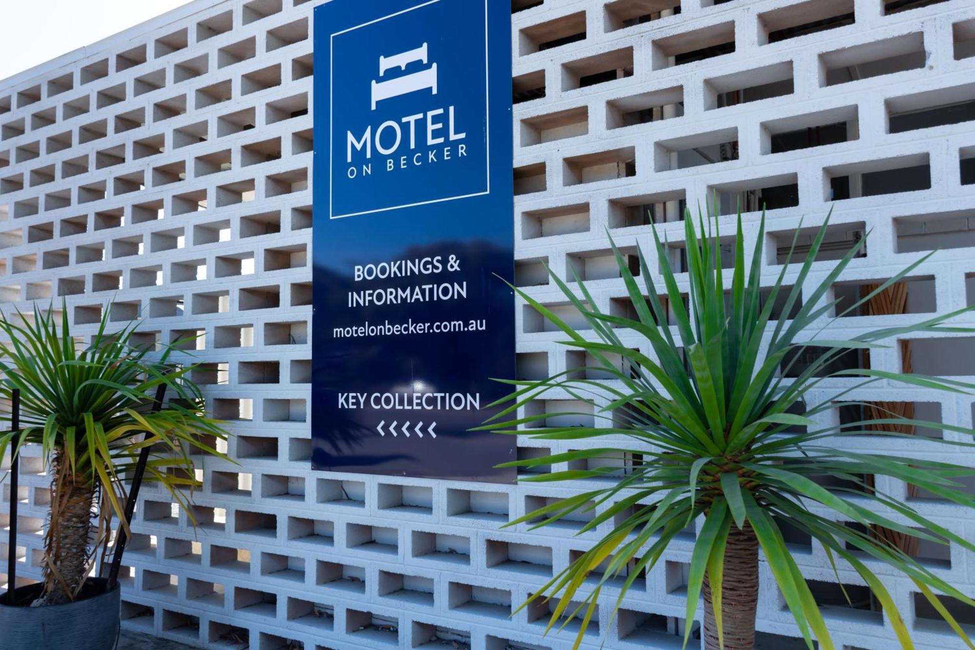 Motel On Becker Tintinara Екстер'єр фото